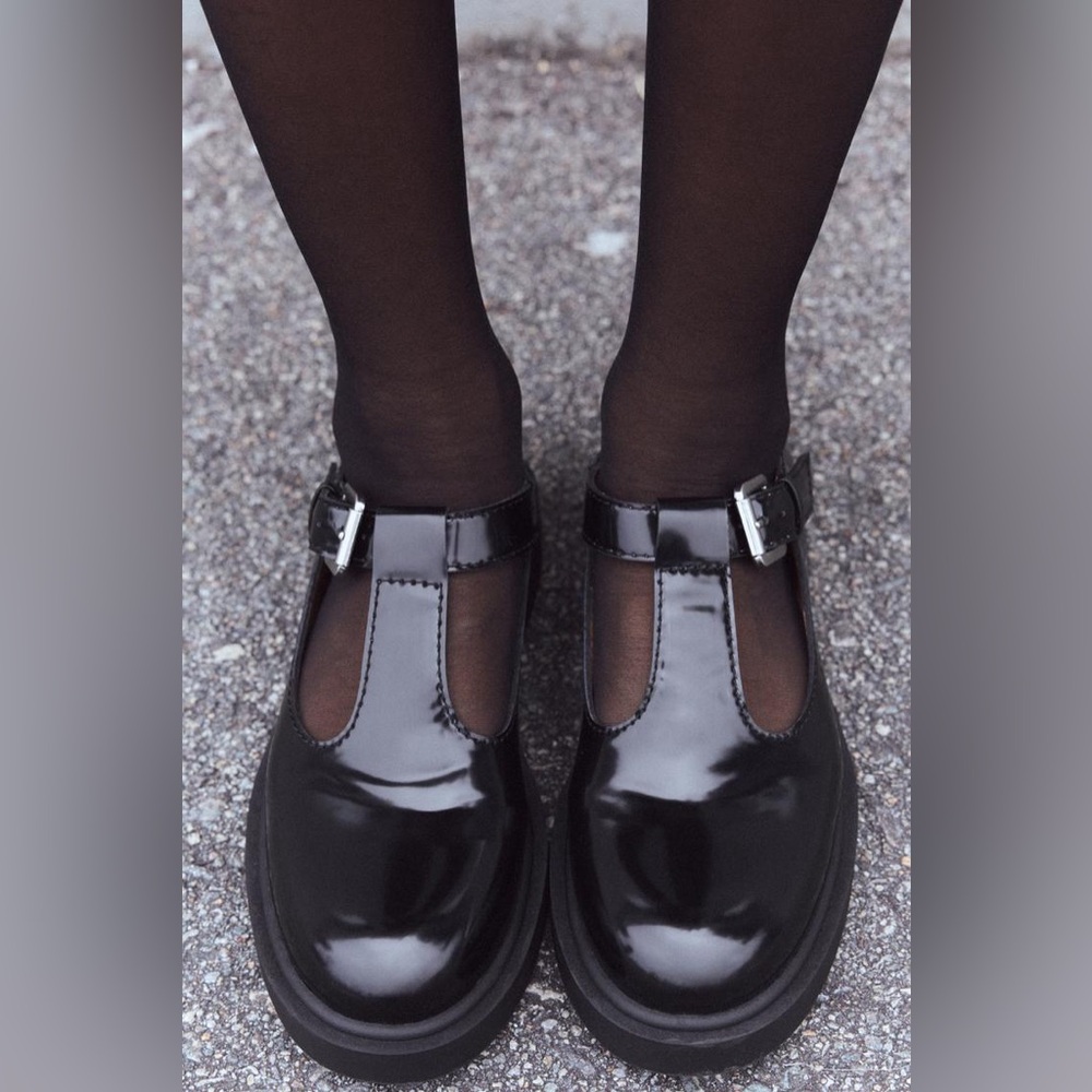 Zara | Mary Jane Flat Shoes | Black